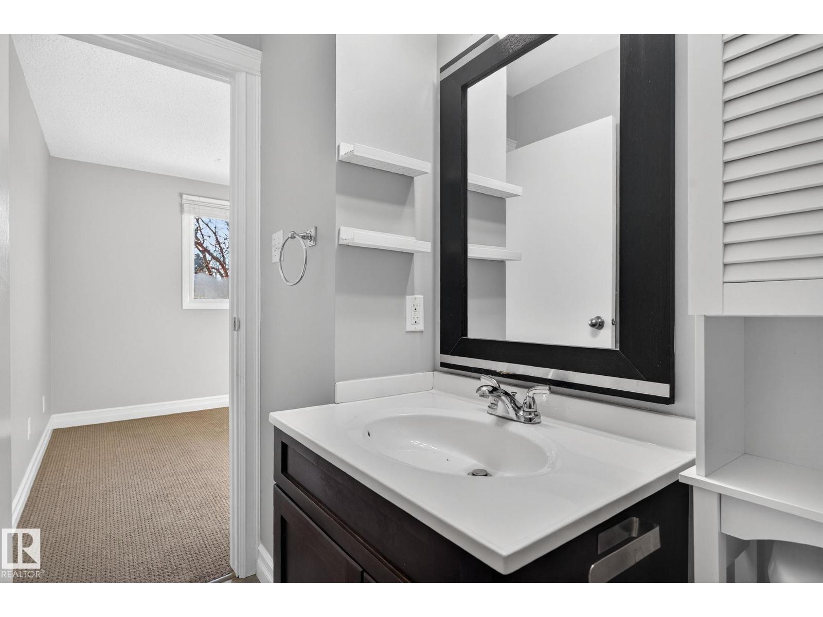 4111 32 Av Nw, Edmonton, Alberta  T6L 3W6 - Photo 44 - E4466380