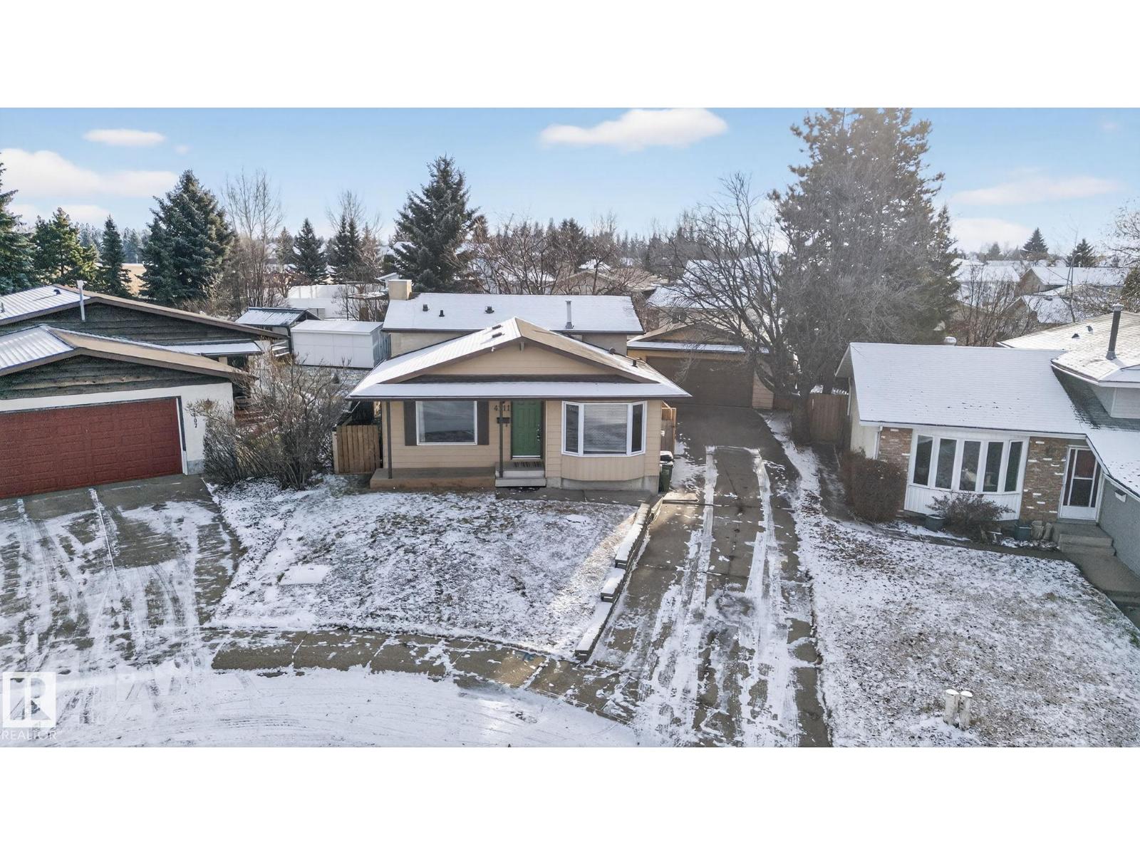 4111 32 Av Nw, Edmonton, Alberta  T6L 3W6 - Photo 6 - E4466380