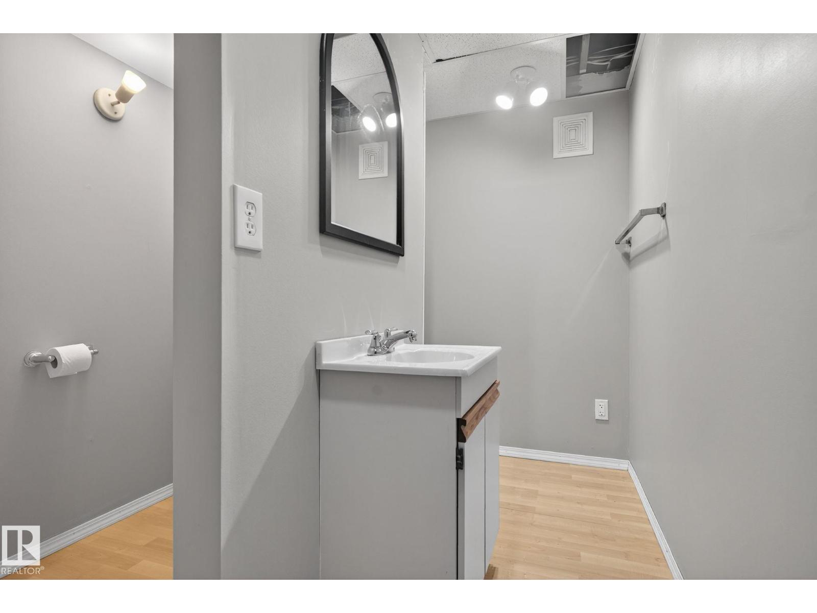 4111 32 Av Nw, Edmonton, Alberta  T6L 3W6 - Photo 65 - E4466380