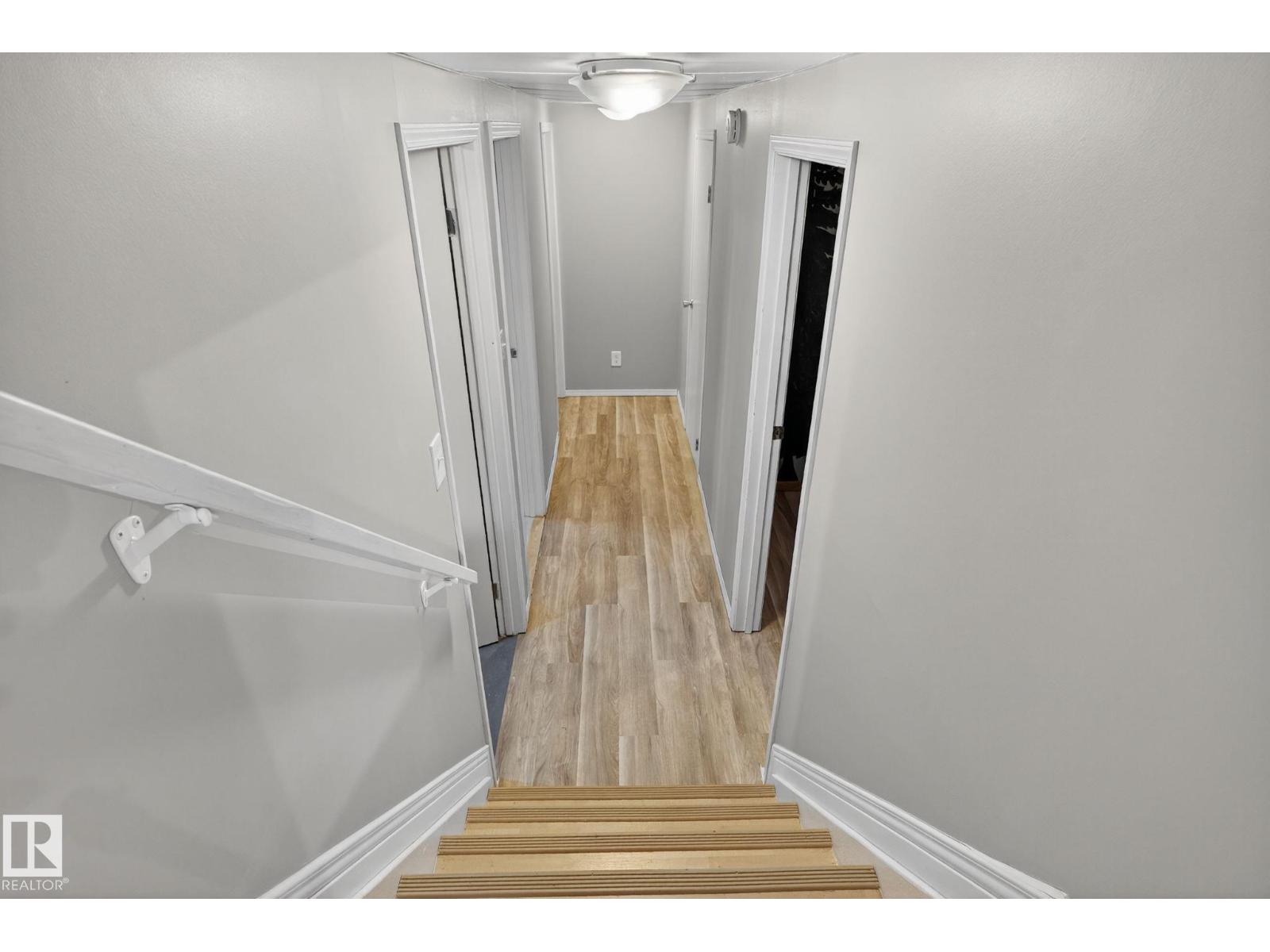 4111 32 Av Nw, Edmonton, Alberta  T6L 3W6 - Photo 59 - E4466380