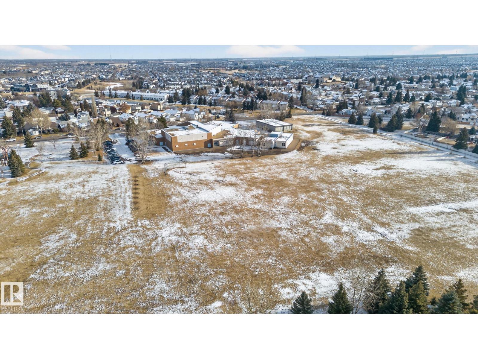 4111 32 Av Nw, Edmonton, Alberta  T6L 3W6 - Photo 10 - E4466380