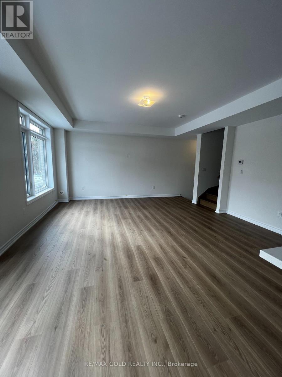 559 Tim Manley Avenue, Caledon, Ontario  L7C 4J4 - Photo 8 - W12568160