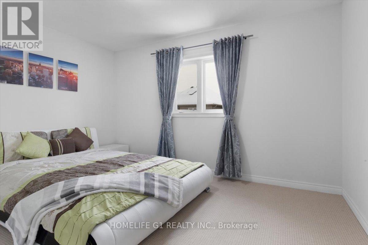 16 Weathering Heights, Hamilton, Ontario  L8J 0E7 - Photo 29 - X12568552