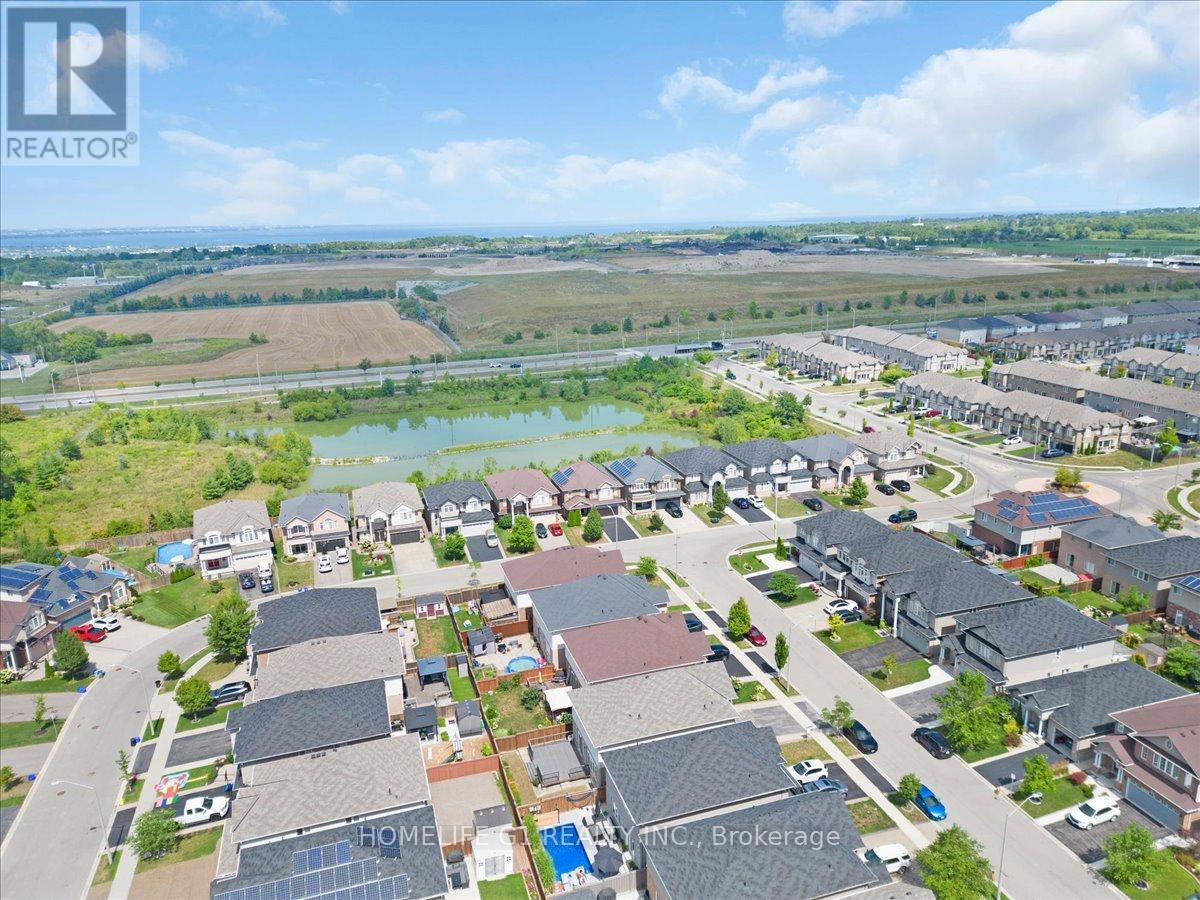 16 Weathering Heights, Hamilton, Ontario  L8J 0E7 - Photo 38 - X12568552