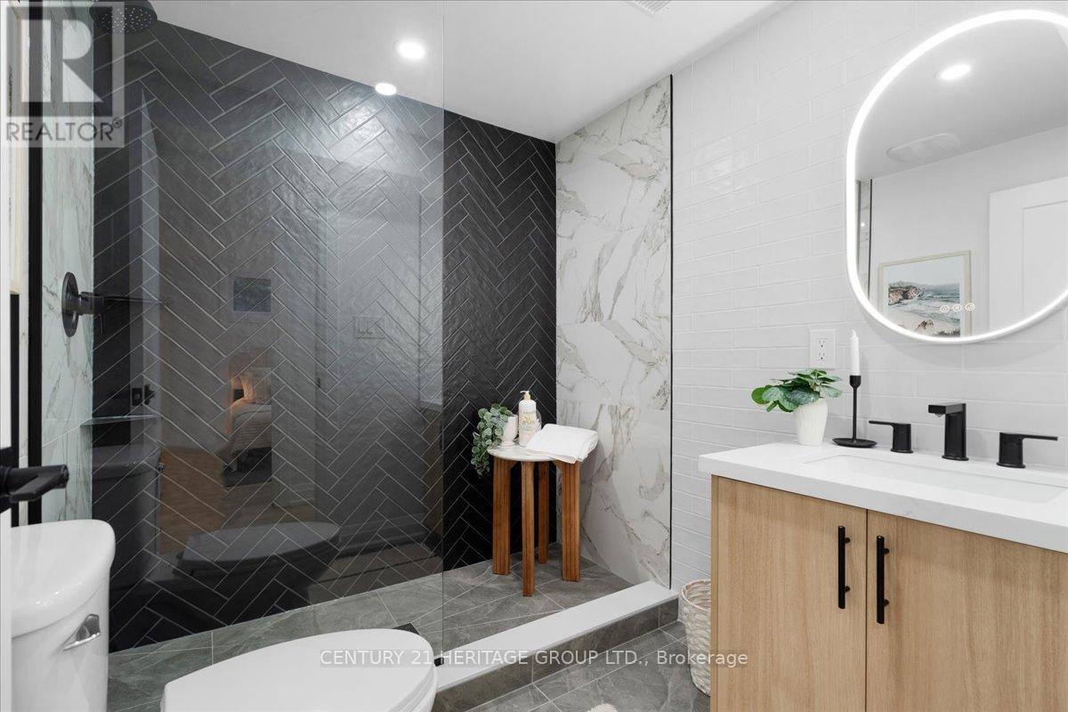 15 Mellenby Street, Hamilton, Ontario  L8J 1E6 - Photo 41 - X12568560