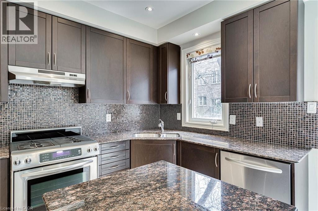 3 Johnson Farm Lane, Toronto, Ontario  M2N 0G6 - Photo 21 - 40789955