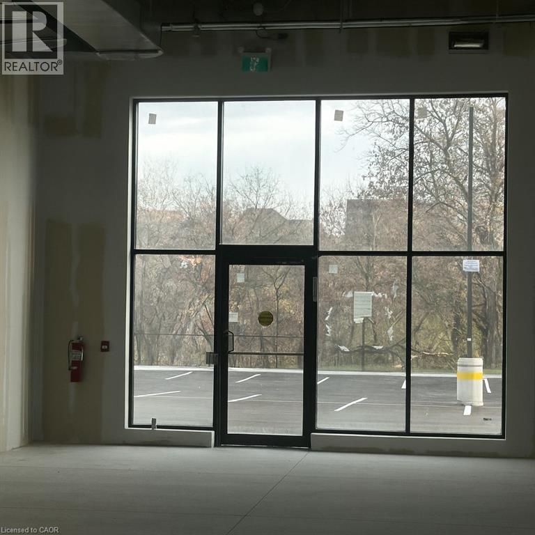 873 Fairway Road N Unit# C-2, Kitchener, Ontario  N2A 0C3 - Photo 3 - 40789867