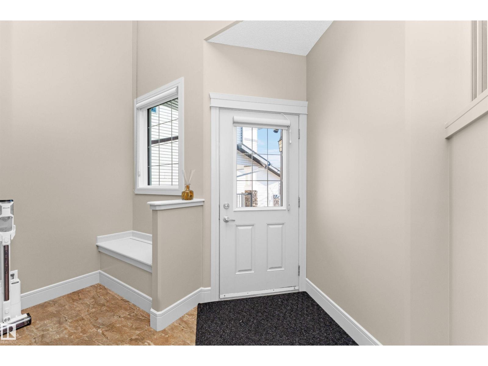 3856 Agar Gr Sw, Edmonton, Alberta  T6W 0W9 - Photo 4 - E4466306