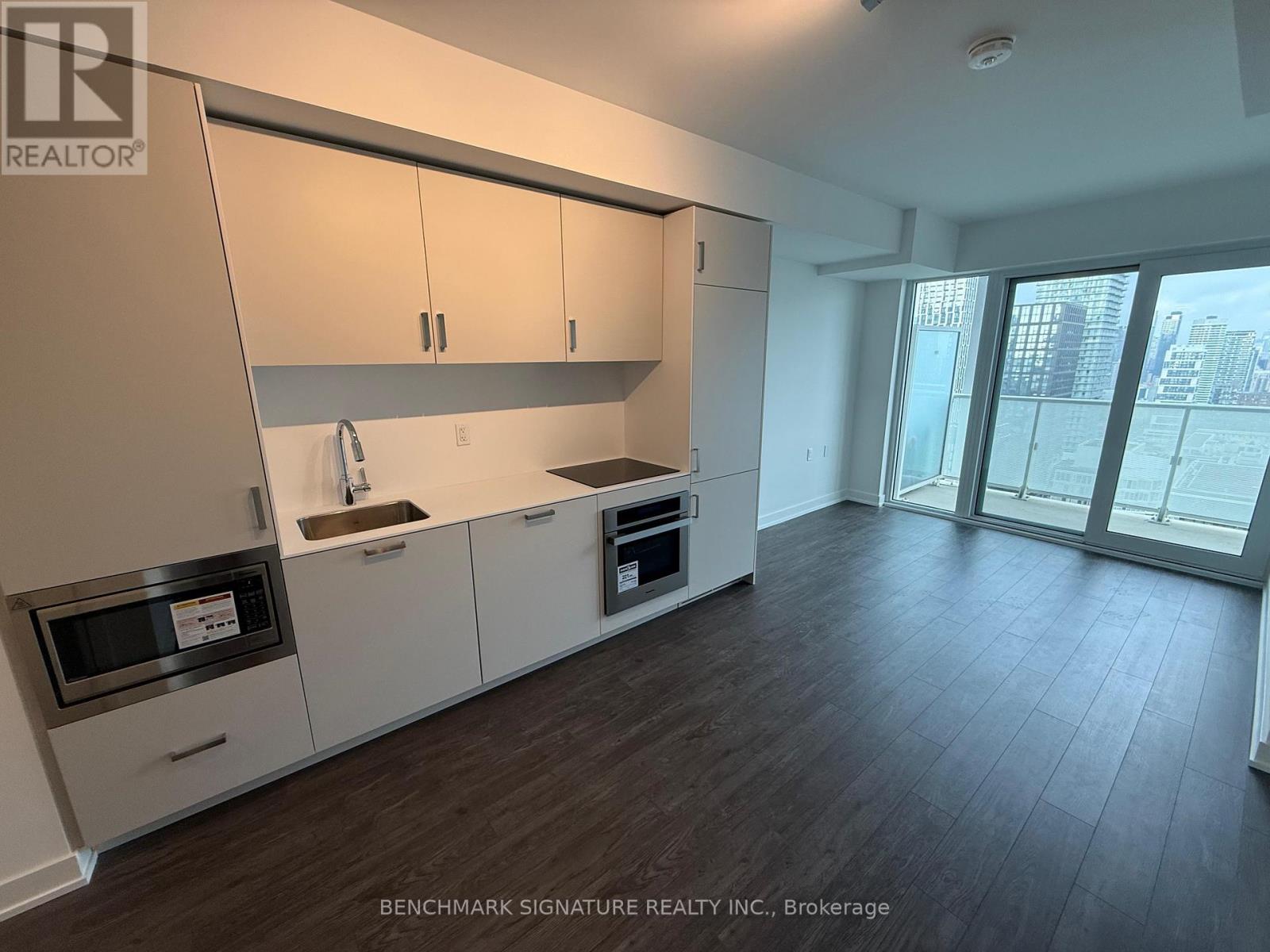 4016 - 88 Queen Street E, Toronto, Ontario  M5C 0B6 - Photo 10 - C12553060