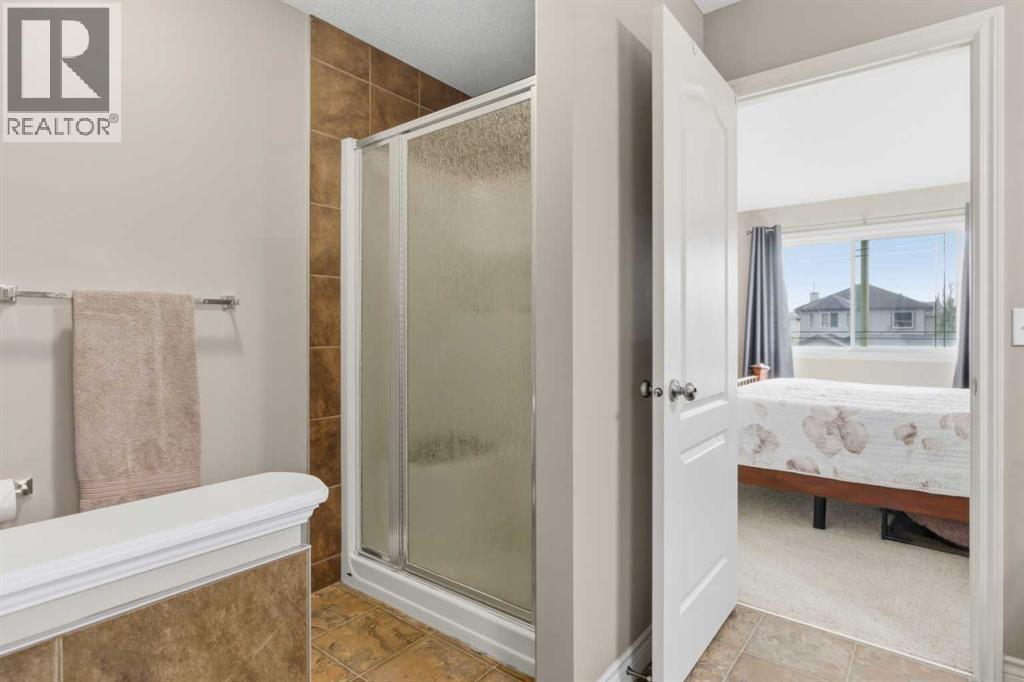 788 Luxstone Landing Sw, Airdrie, Alberta  T4B 3L1 - Photo 27 - A2263313