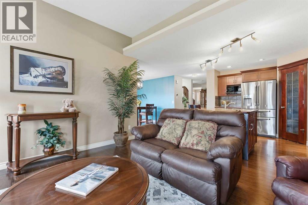 788 Luxstone Landing Sw, Airdrie, Alberta  T4B 3L1 - Photo 16 - A2263313