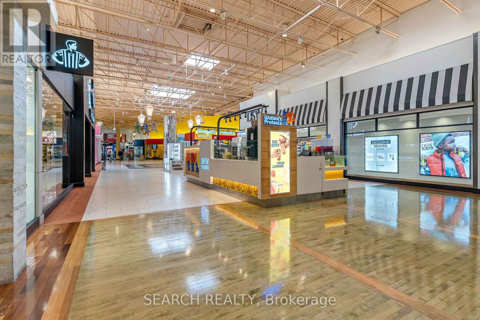 1 Bass Pro Mills Drive, Vaughan, Ontario  L4K 5W4 - Photo 10 - N12568598