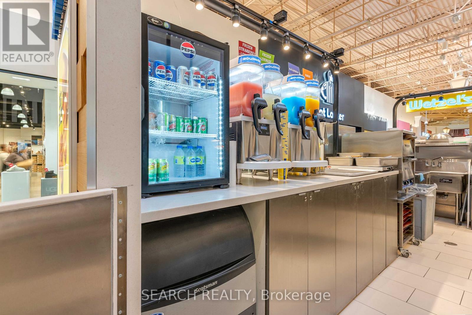 1 Bass Pro Mills Drive, Vaughan, Ontario  L4K 5W4 - Photo 3 - N12568598