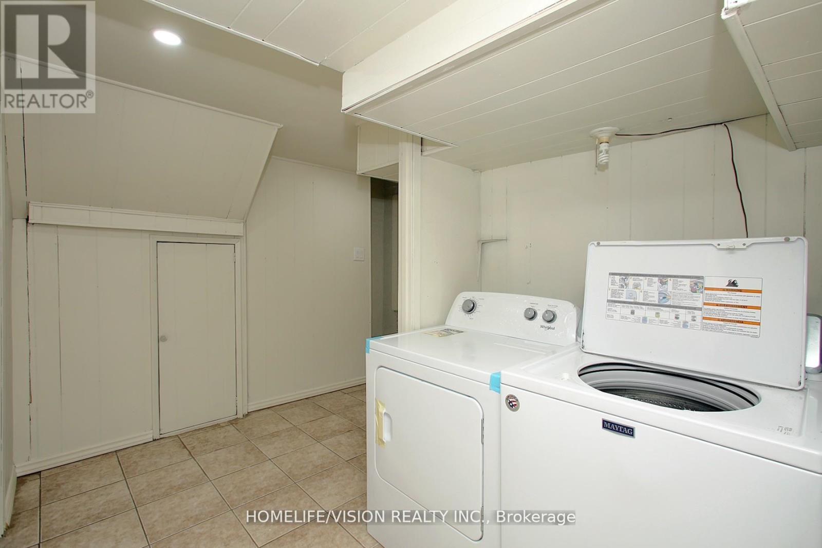 15 - 3430 Brandon Gate Drive, Mississauga, Ontario  L4T 3T4 - Photo 27 - W12468641