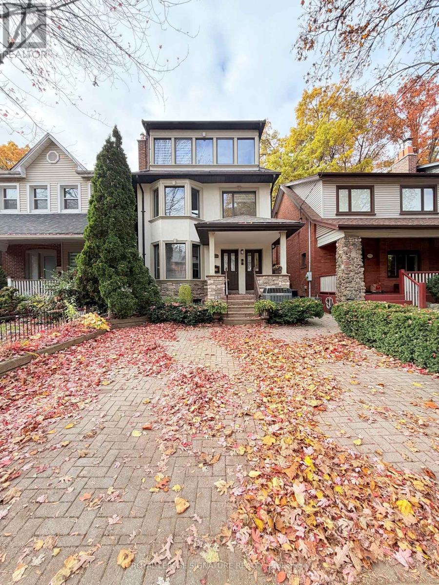 UPPER - 490 WINDERMERE AVENUE, Toronto, Ontario