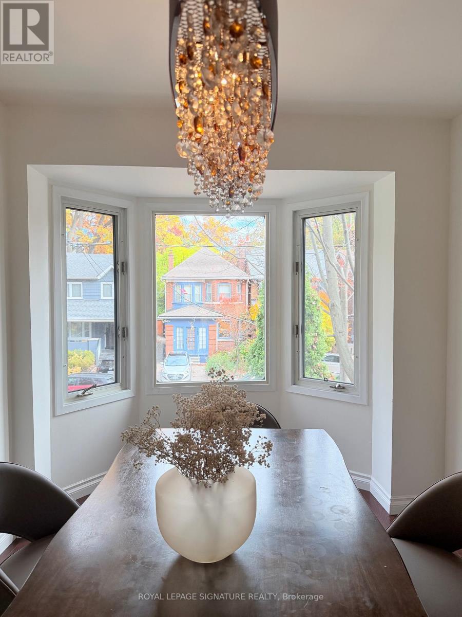 Upper - 490 Windermere Avenue, Toronto, Ontario M6S 3L6 - Photo 13 - W12568604