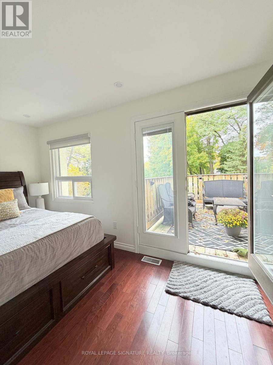 Upper - 490 Windermere Avenue, Toronto, Ontario M6S 3L6 - Photo 29 - W12568604