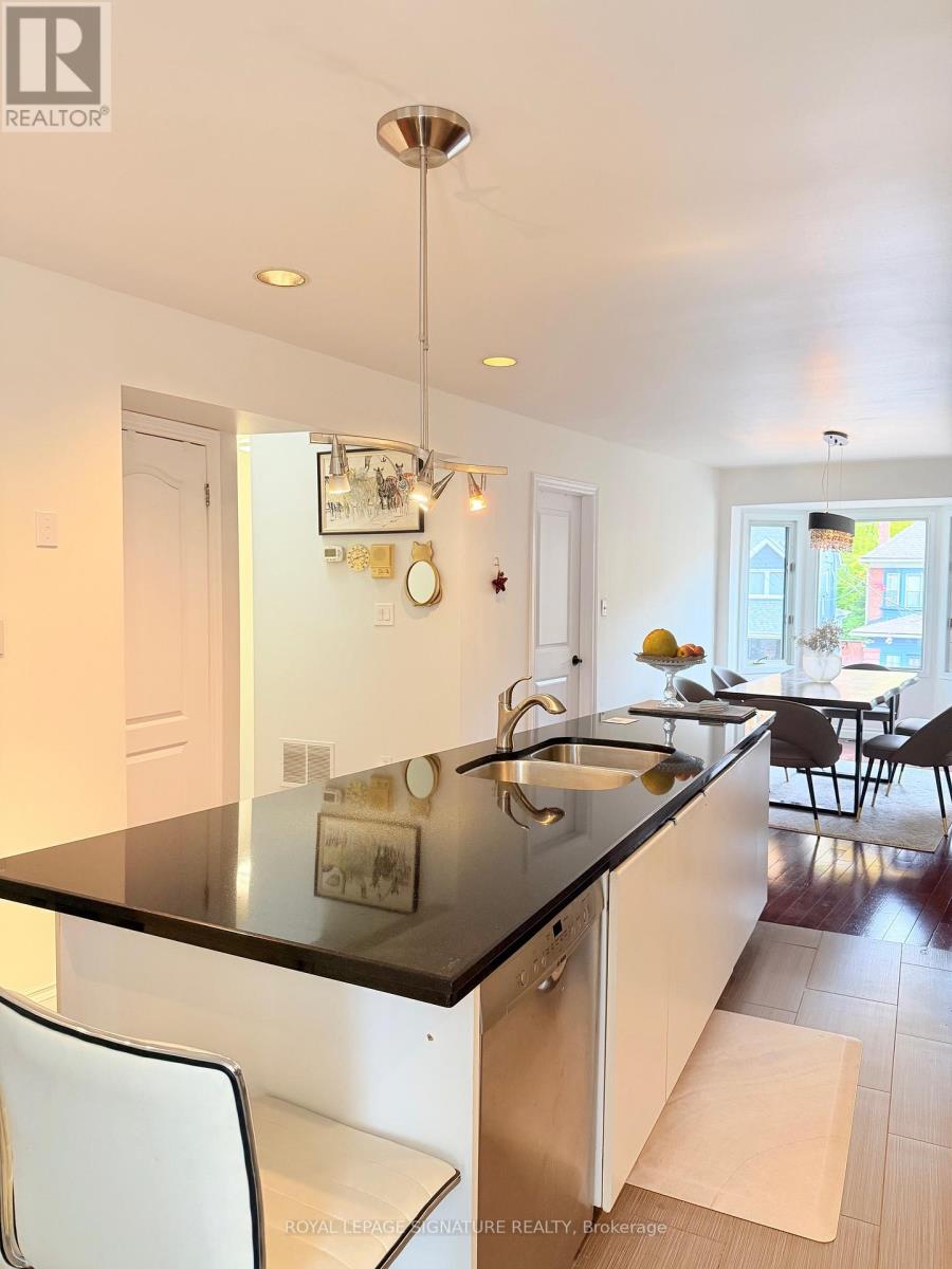 Upper - 490 Windermere Avenue, Toronto, Ontario M6S 3L6 - Photo 6 - W12568604