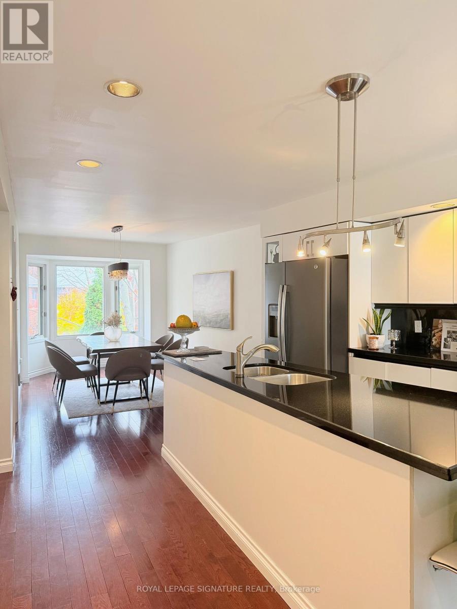 Upper - 490 Windermere Avenue, Toronto, Ontario M6S 3L6 - Photo 7 - W12568604