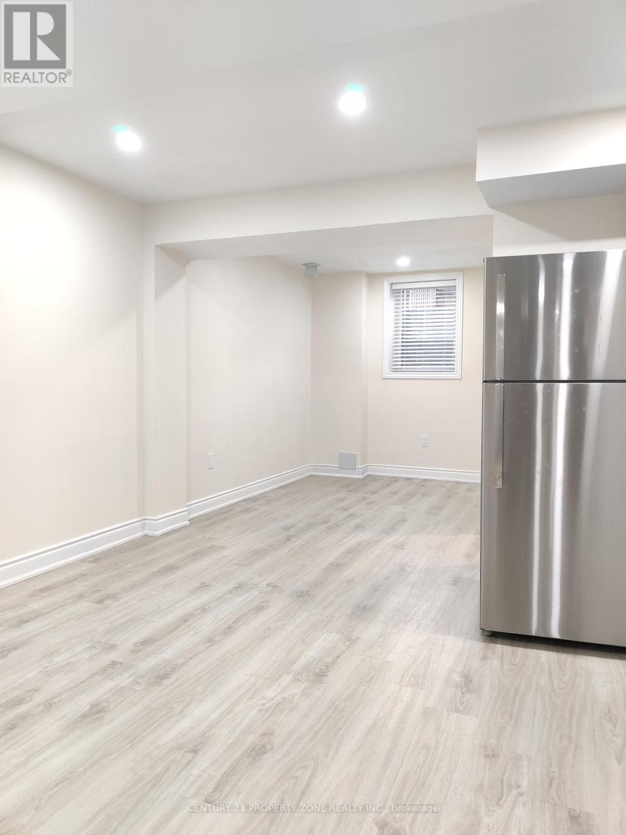 Bsmt - 67 Lanark Circle, Brampton, Ontario  L6X 5L5 - Photo 3 - W12568612