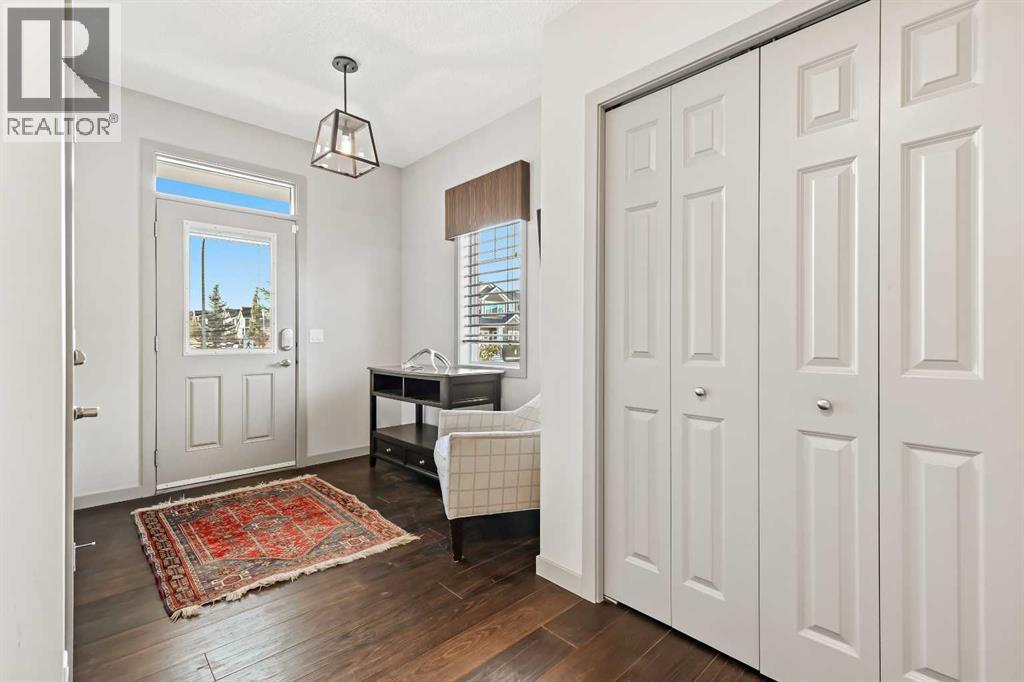 590 River Heights Crescent, Cochrane, Alberta  T4C 0R9 - Photo 3 - A2260504