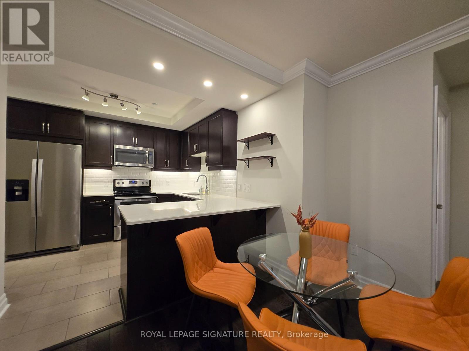 1008 - 505 Talbot Street, London East, Ontario  N6A 2S6 - Photo 11 - X12568596