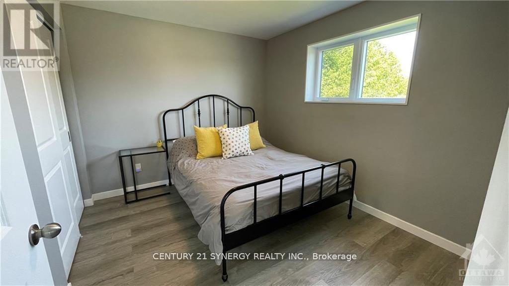 Apt B - 1831 Diamondview Road, Ottawa, Ontario  K0A 1L0 - Photo 14 - X12568640