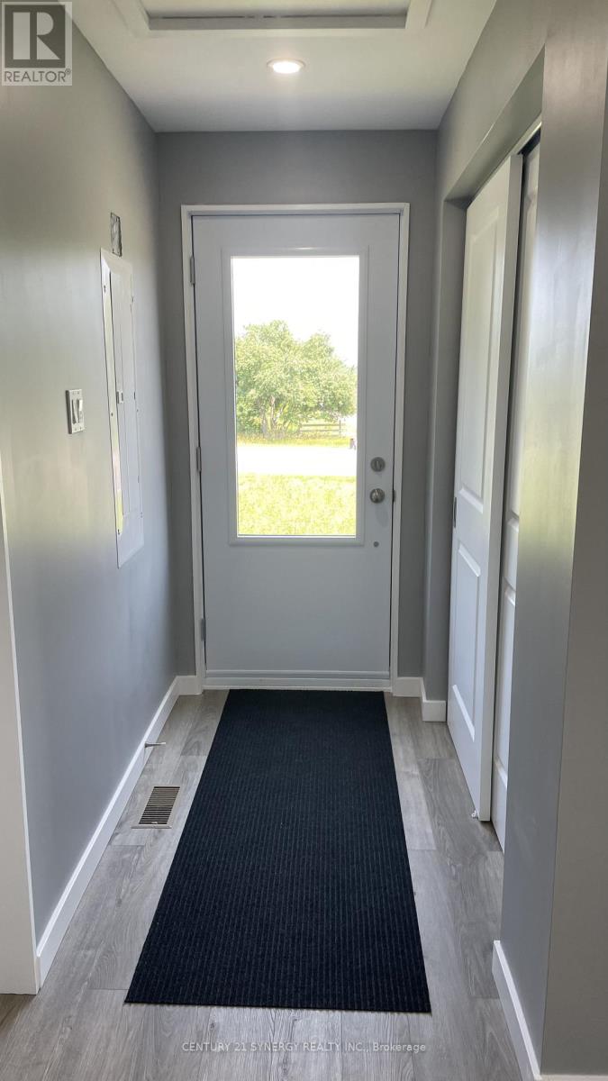 Apt B - 1831 Diamondview Road, Ottawa, Ontario  K0A 1L0 - Photo 4 - X12568640