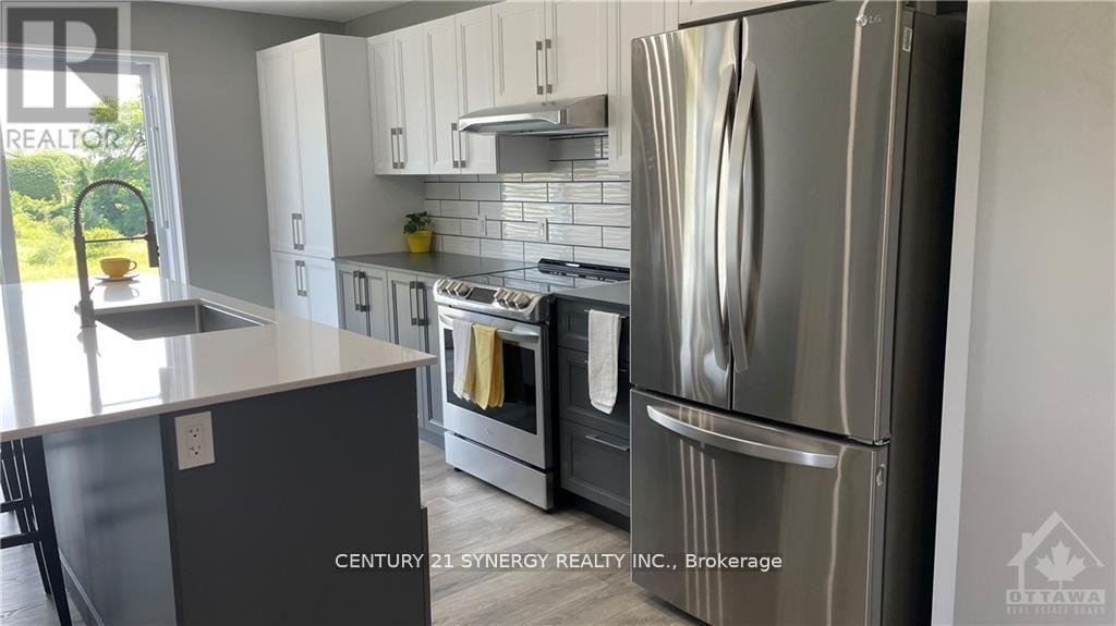 Apt B - 1831 Diamondview Road, Ottawa, Ontario  K0A 1L0 - Photo 7 - X12568640