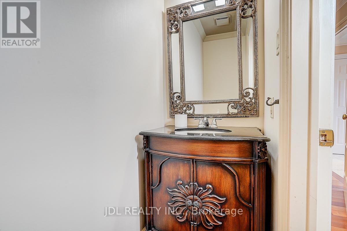 85 Marsh Harbour Court, Aurora, Ontario L4G 5Y8 - Photo 30 - N12562216