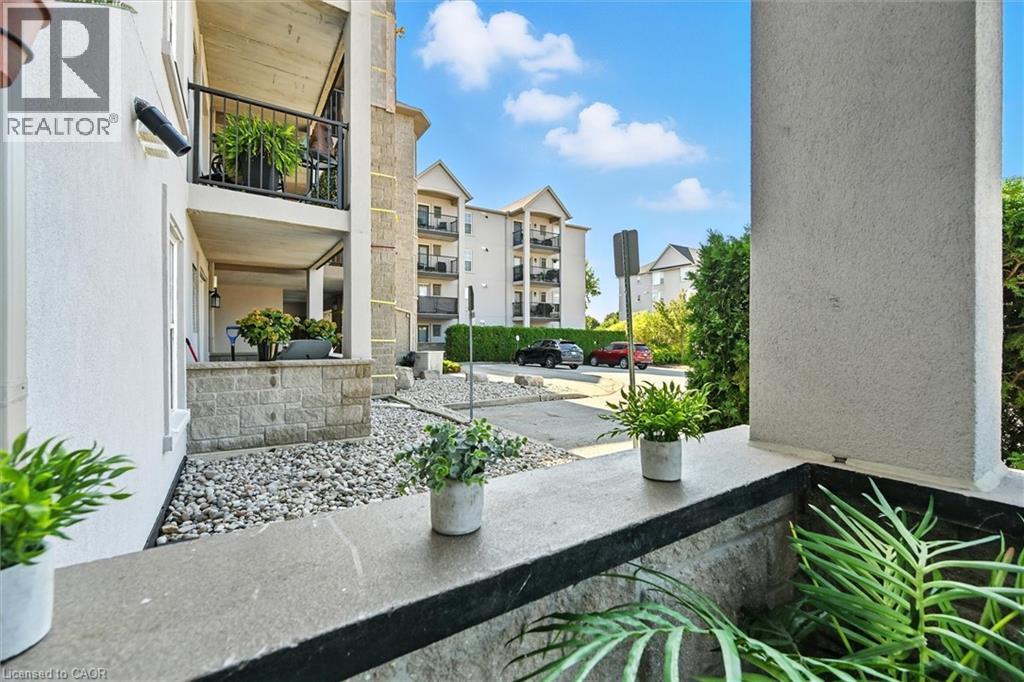 1421 Walkers Line Unit# 102, Burlington, Ontario  L7M 4P4 - Photo 20 - 40766464