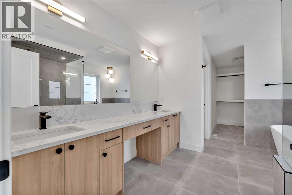 4 North Bridges Glen, Langdon, Alberta  T0J 1X3 - Photo 25 - A2271956