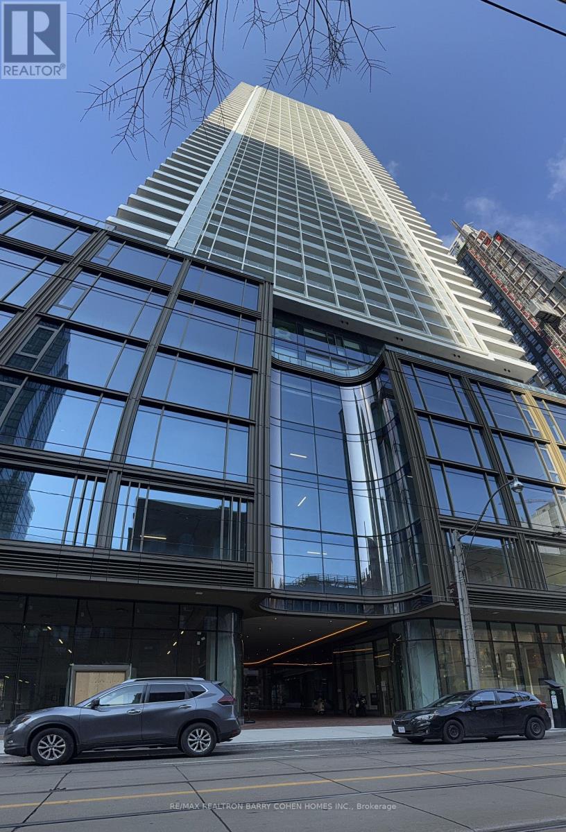 4910 - 88 Queen Street, Toronto, Ontario  M5C 0B6 - Photo 2 - C12568620