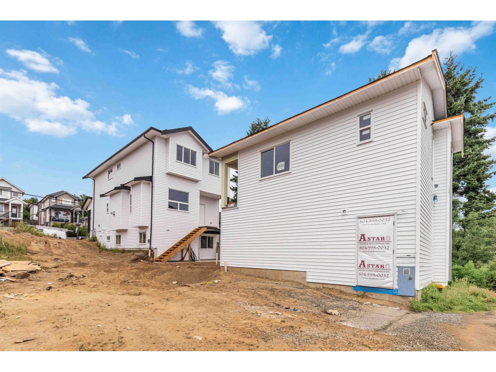 32866 3rd Avenue, Mission, British Columbia  V2V 1T9 - Photo 3 - R3049474