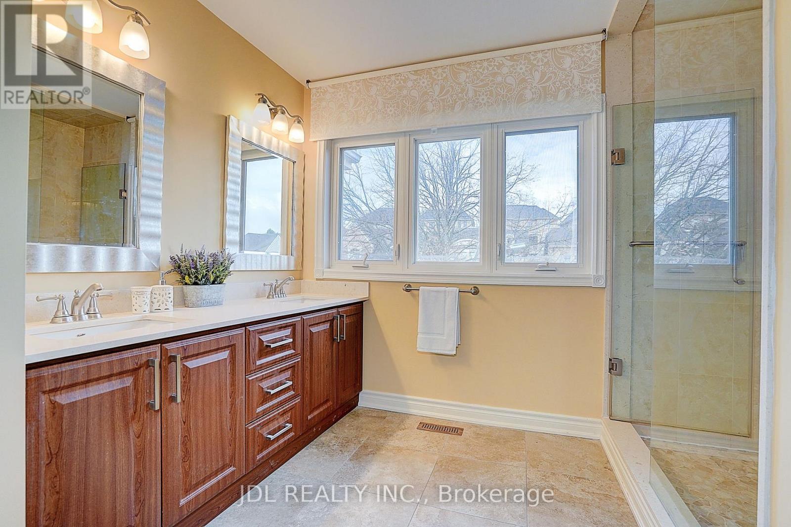 85 Marsh Harbour Court, Aurora, Ontario L4G 5Y8 - Photo 43 - N12562216