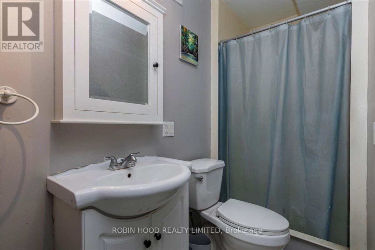 10 Lucy Street, Penetanguishene, Ontario  L9M 1K7 - Photo 16 - S12505974