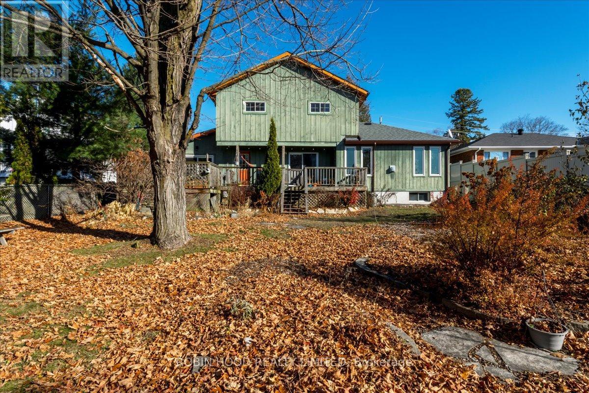 10 Lucy Street, Penetanguishene, Ontario  L9M 1K7 - Photo 31 - S12505974