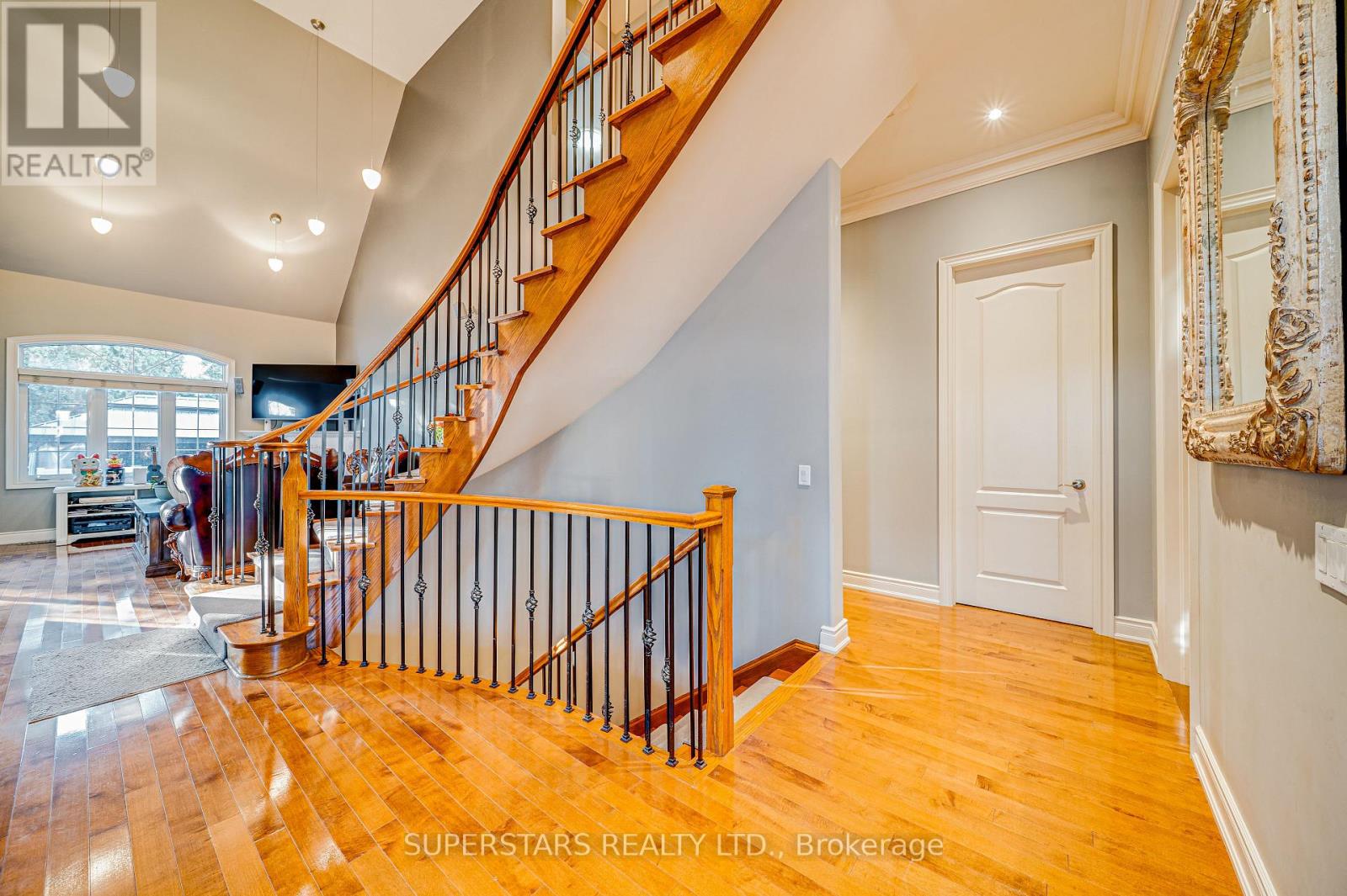 2 Chimenti Court, Markham, Ontario  L3R 9P9 - Photo 13 - N12568634