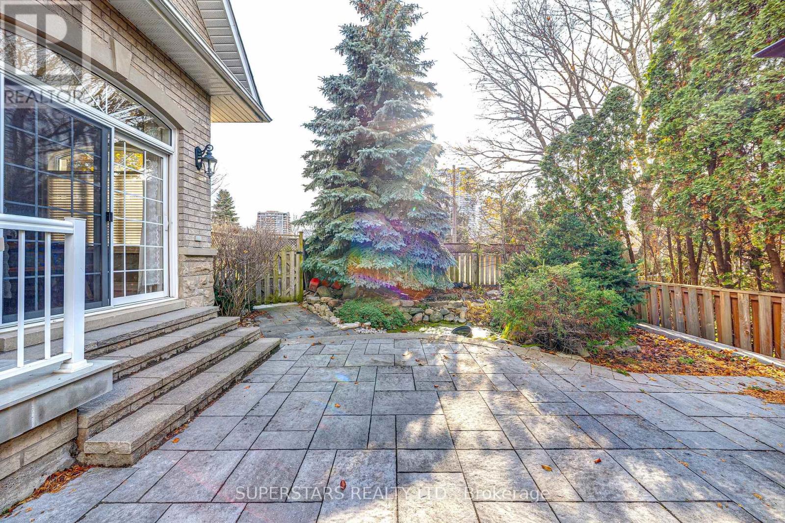 2 Chimenti Court, Markham, Ontario  L3R 9P9 - Photo 30 - N12568634