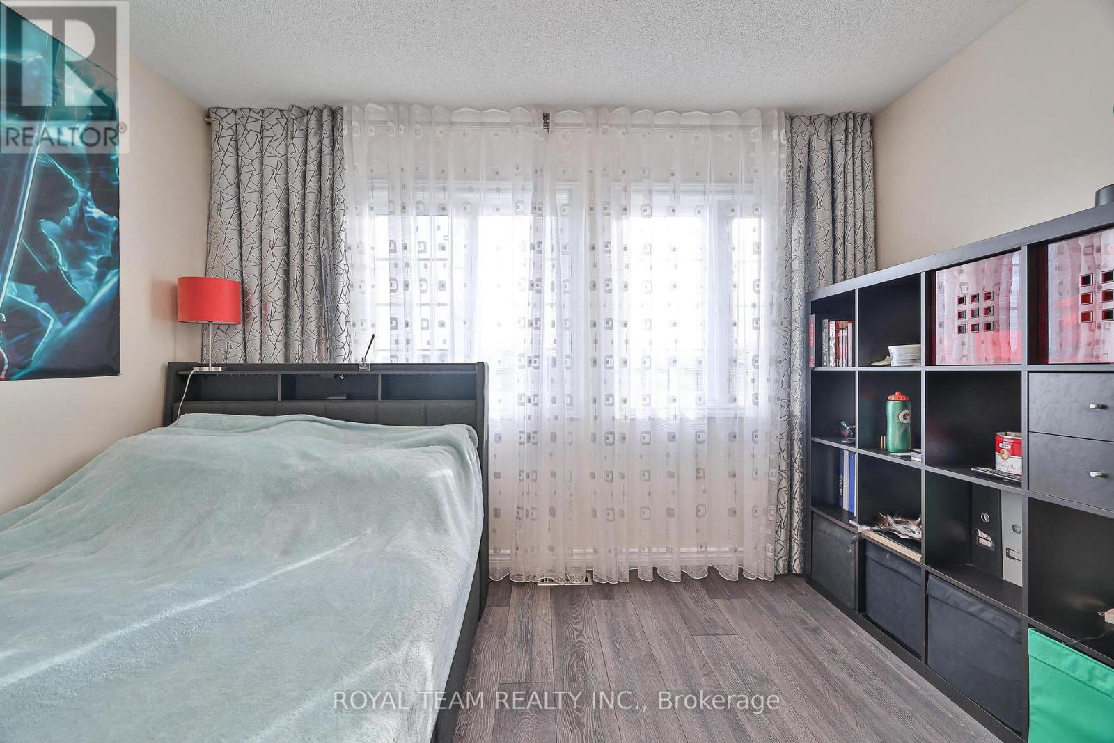 121 Professor Day Drive, Bradford West Gwillimbury (Bradford), Ontario L3Z 3B9 - Photo 22 - N12568680