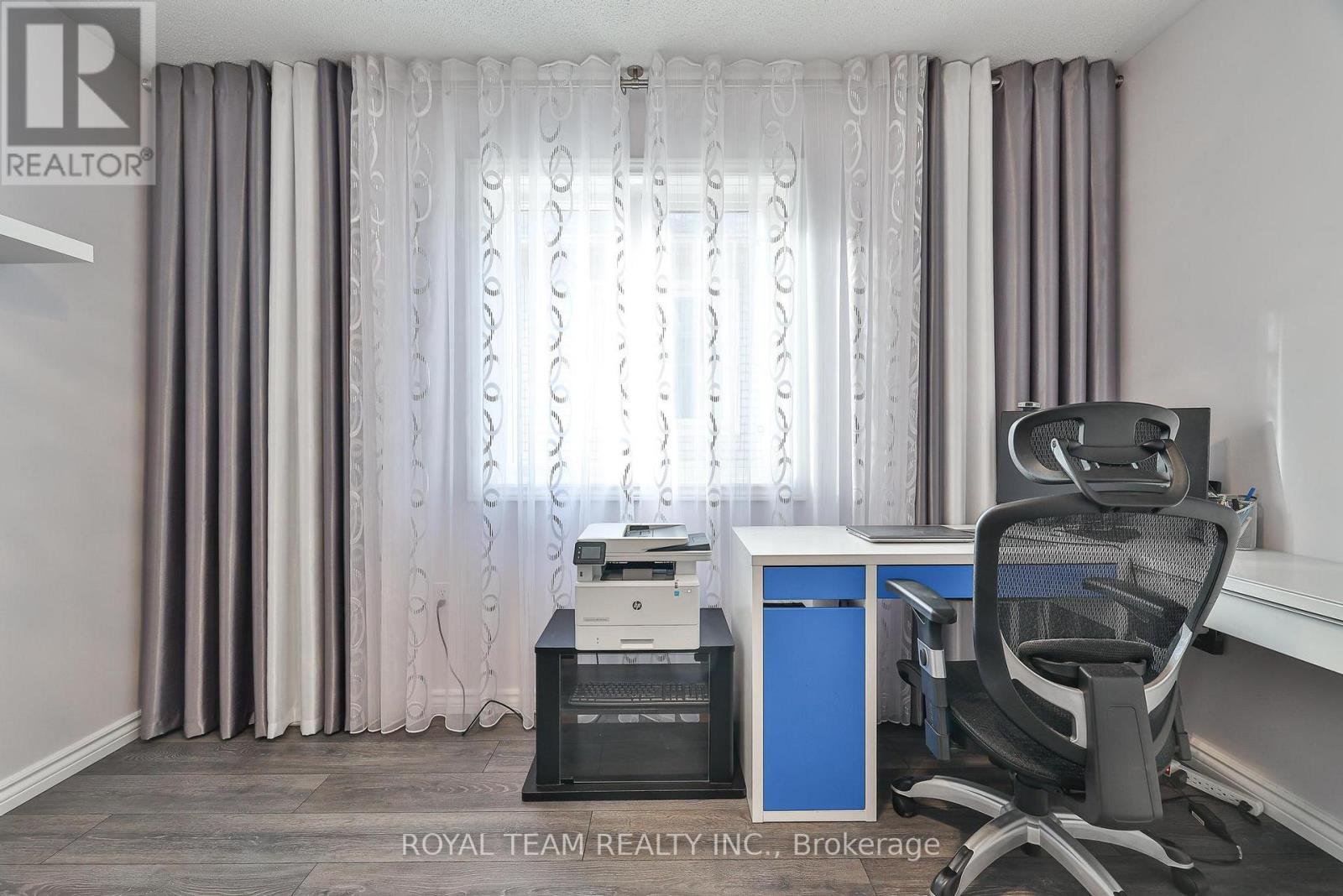 121 Professor Day Drive, Bradford West Gwillimbury (Bradford), Ontario L3Z 3B9 - Photo 29 - N12568680