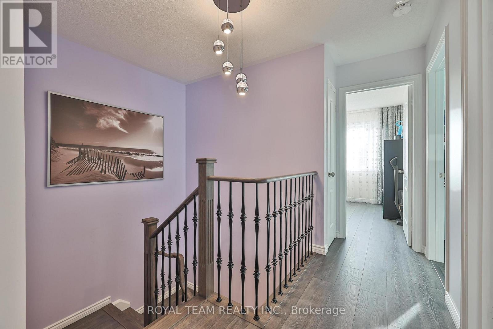 121 Professor Day Drive, Bradford West Gwillimbury (Bradford), Ontario L3Z 3B9 - Photo 35 - N12568680