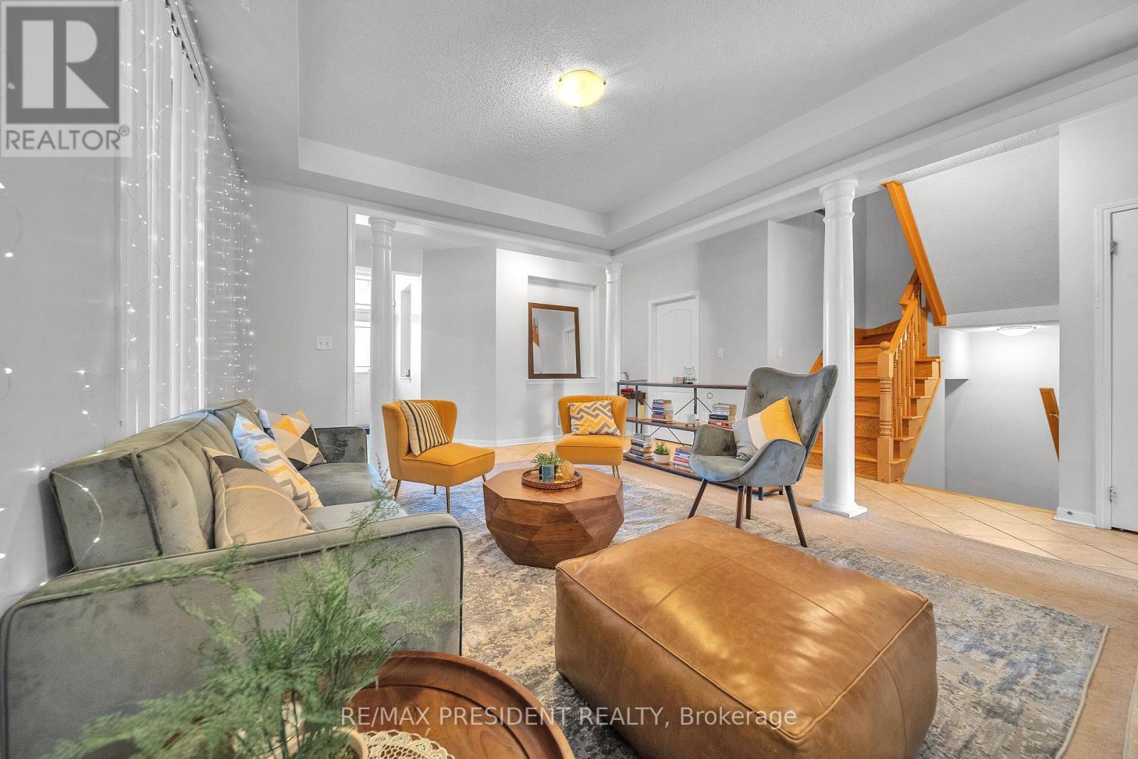 342 Panhellenic Drive, Mississauga, Ontario L5W 0B9 - Photo 8 - W12568628