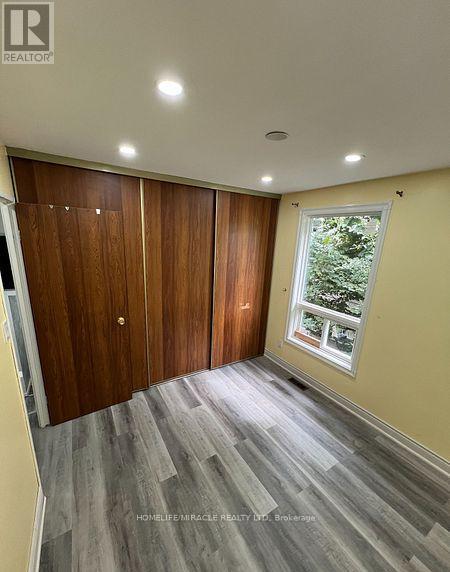 93 Greenbriar Road, Brampton, Ontario  L6S 2A4 - Photo 17 - W12568630