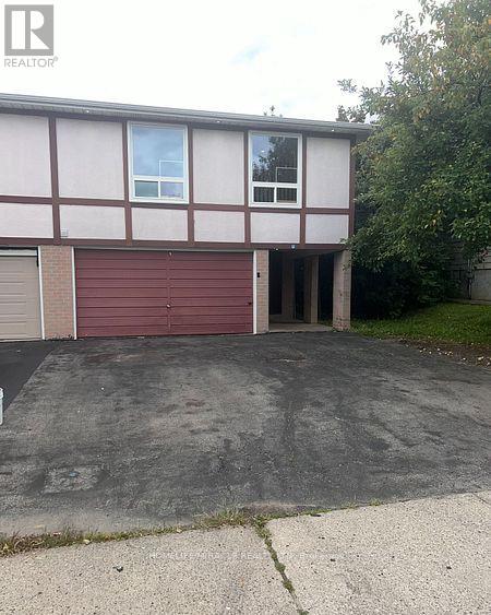 93 Greenbriar Road, Brampton, Ontario  L6S 2A4 - Photo 2 - W12568630