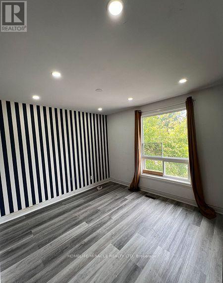 93 Greenbriar Road, Brampton, Ontario  L6S 2A4 - Photo 21 - W12568630