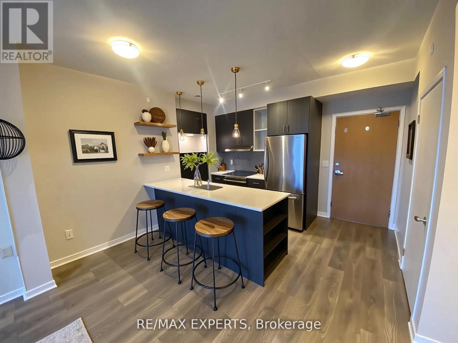 1711 - 2520 Eglinton Avenue W, Mississauga, Ontario  L5M 0Y2 - Photo 10 - W12568644