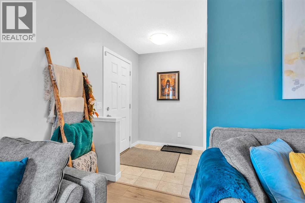 381 Legacy Boulevard Se, Calgary, Alberta  T2X 0Y8 - Photo 2 - A2272196