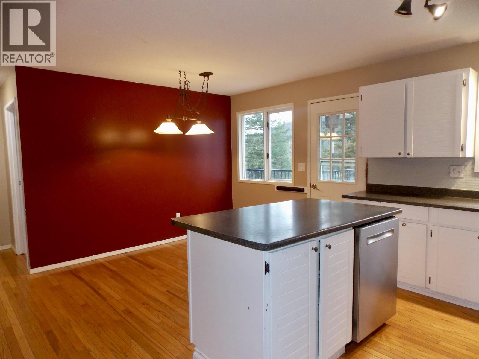 2116 Kinglet Road, Williams Lake, British Columbia  V2G 5G3 - Photo 4 - R3044510