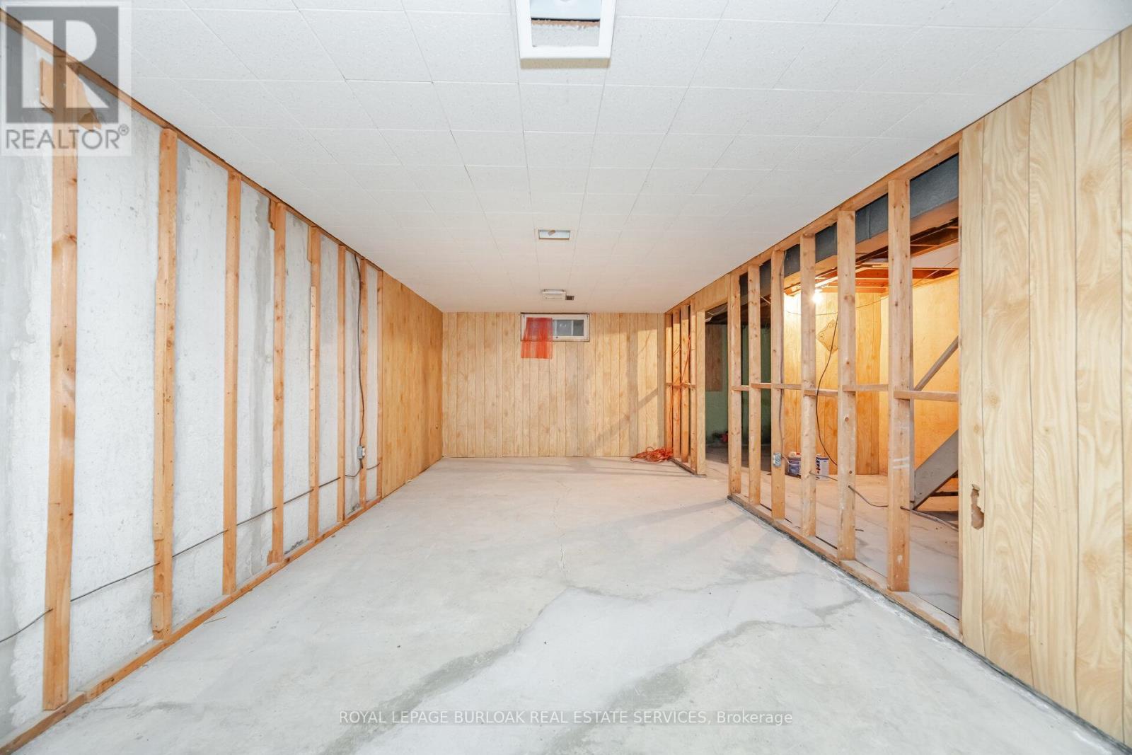 21 Horning Drive, Hamilton, Ontario  L9C 6L2 - Photo 36 - X12568642